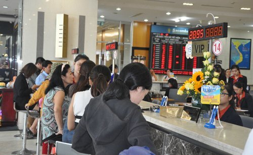 Cổ phiếu ngân hàng biến động sau tin bắt giam đại gia Trầm Bê