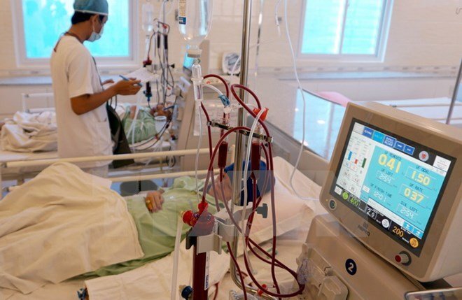 Tai biến khiến 8 người chết: Bệnh viện Đa khoa Hòa Bình chạy thận trở lại