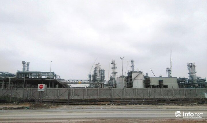 Nhà máy Lọc hóa dầu Nghi Sơn tiếp nhận những tấn dầu thô đầu tiên