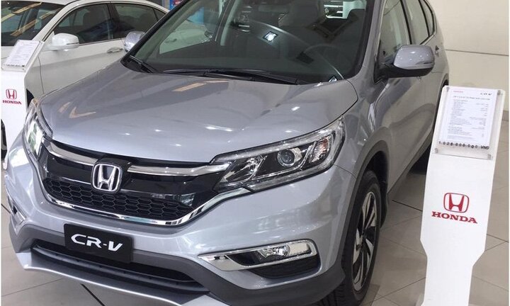 Loạn tin Honda CR-V giảm giá 300 triệu đồng, người mua hoang mang