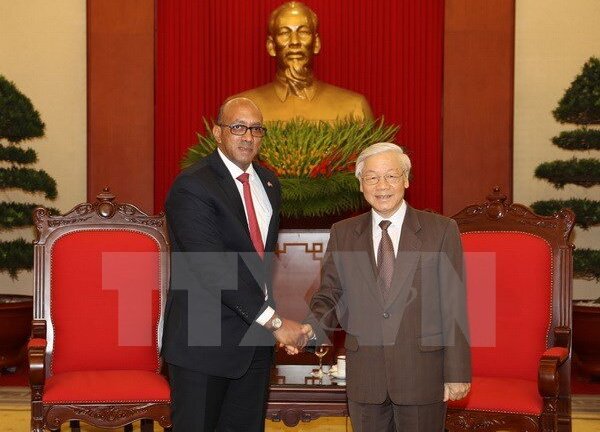 Tổng Bí thư Nguyễn Phú Trọng tiếp Đại sứ Cộng hòa Cuba