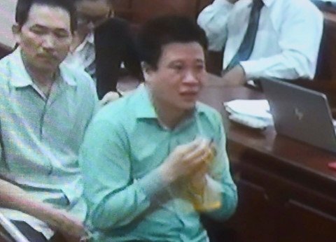 Cựu Chủ tịch Oceanbank Hà Văn Thắm: Khi người đàn ông trong anh bật khóc