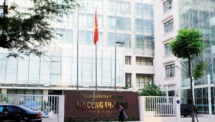 Cắt giảm hàng loạt thủ tục ở Bộ Công Thương: Lo giảm 1 phát sinh 3