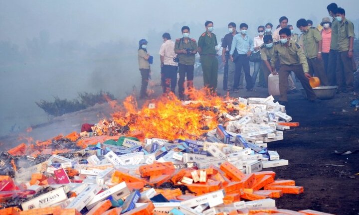 Hoàn thiện quy định thí điểm bán đấu giá thuốc lá ngoại nhập lậu bị tịch thu