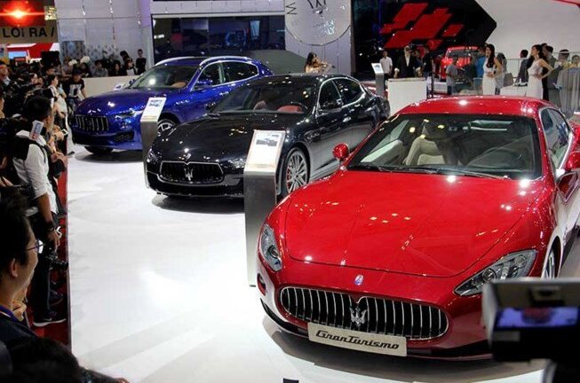 Tan vỡ giấc mơ ô tô giá rẻ vì quy định mới, khách hàng thiệt đơn thiệt kép