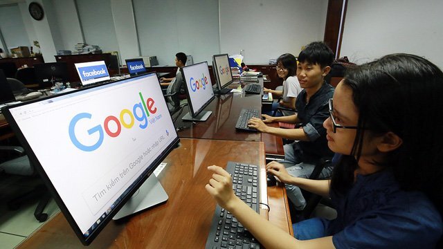 Facebook, Google có 'bỏ' Việt Nam vì quy định đặt máy chủ?
