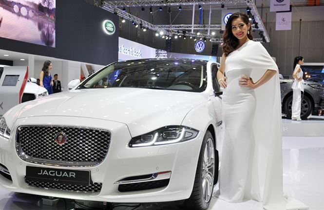 Vì sao hàng loạt doanh nghiệp nhập khẩu ô tô khiếu nại thuế hàng trăm tỷ đồng?