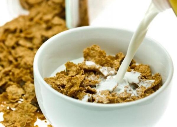 Phát hiện mới: Ăn vặt giúp ngủ ngon hơn