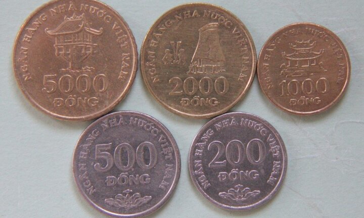 Hàng loạt đồng tiền Việt Nam đang lưu hành nhưng ít thấy