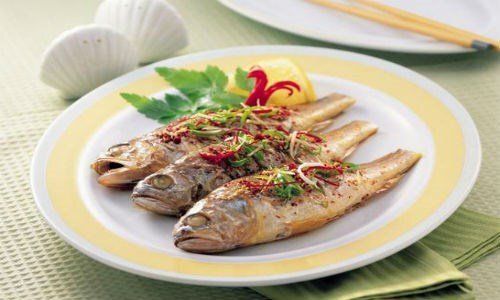 Sai lầm khi ăn cá khiến bạn bỏ phí nhiều công dụng tốt như 'thần dược'
