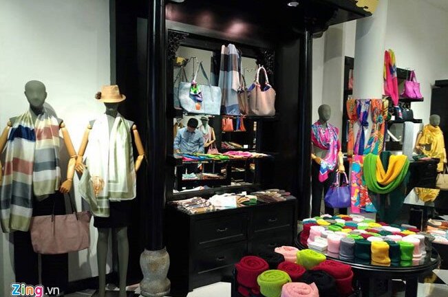 Không có ‘thành phần lụa’, sản phẩm của Khaisilk làm bằng gì?