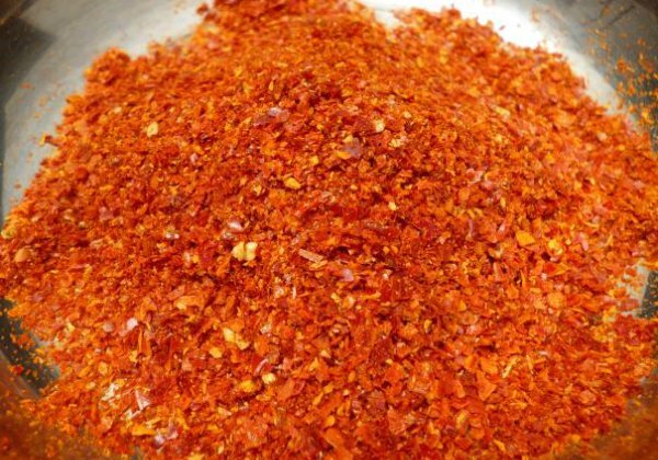 Ớt khô ở các chợ miền Đông Nam bộ chứa độc tố gây ung thư