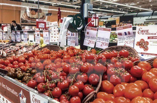 Rau quả tươi giúp phục hồi tổn thương phổi ở người cai thuốc