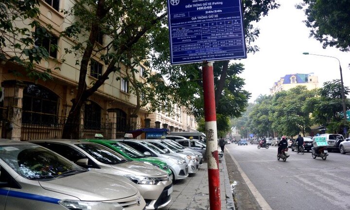 Gửi ô tô 6 triệu đồng/tháng: Nhà giàu cũng lên cơn đau đầu