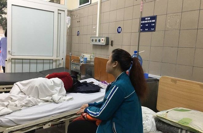 Thiếu nữ 16 tuổi không nhận ra cha sau khi sốc vì chơi ma túy đá