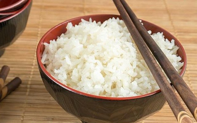 Dị ứng thực phẩm, thiếu nữ khốn khổ 15 năm không được ăn cơm