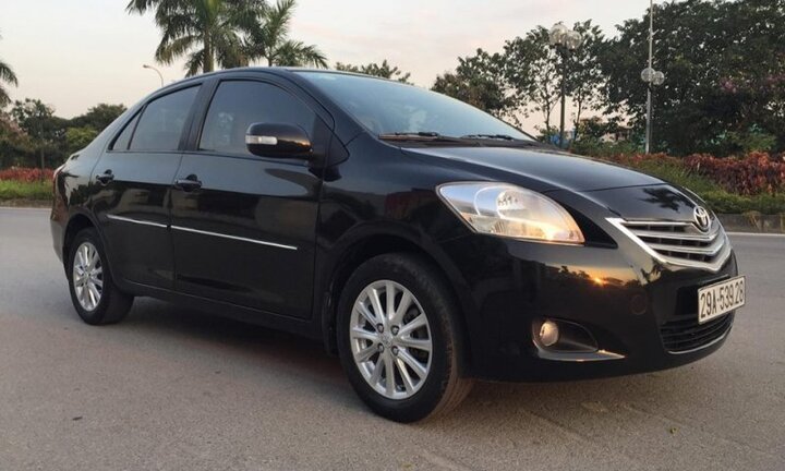 Hết thời mua ô tô đi chán bán lại vẫn có lãi