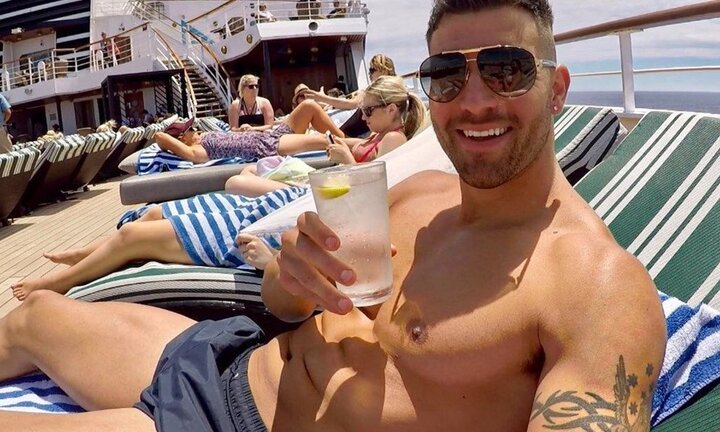 Cuộc sống xa hoa của các triệu phú tiền ảo