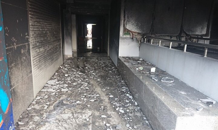 Cháy chung cư ở quận 8 TP.HCM: Dân không được hỗ trợ hoảng loạn chạy lên chạy xuống, chuông báo cháy không kêu