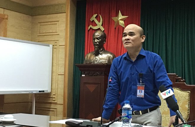 Bộ Y tế phản biện bỏ tiêu chuẩn ngực lép với nhân viên đường sắt