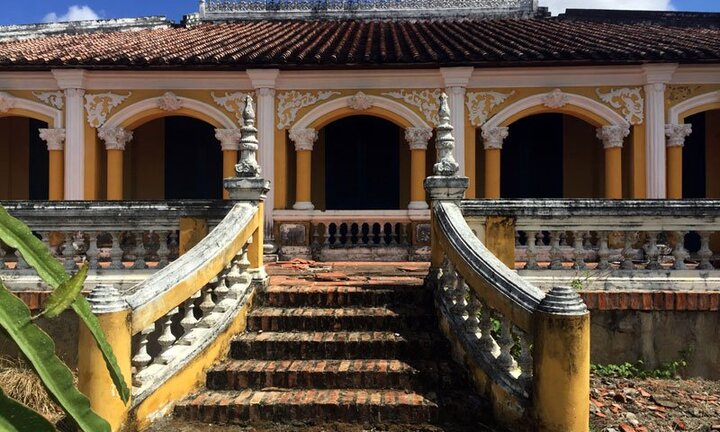Số phận 4 biệt thự cổ ở xóm nhà giàu nức tiếng miền Tây