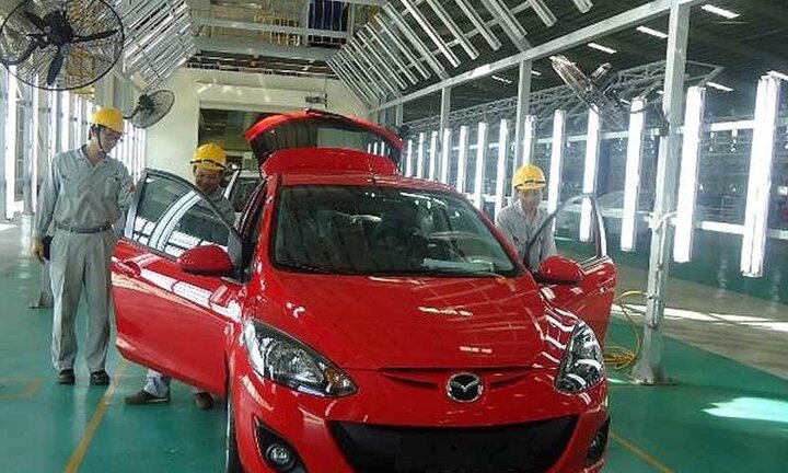 Miễn 2 sắc thuế ô tô: Ai hưởng lợi?