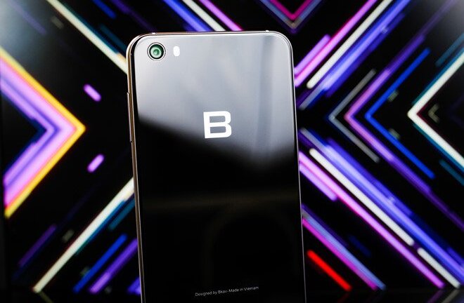 Thêm một nhà mạng bán Bphone 2017, giá 5 triệu đồng
