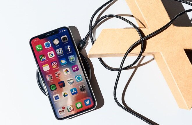 '8 tháng dùng iPhone X, tôi bắt đầu cảm thấy tiếc khi mua nó'