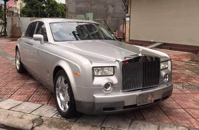 Xe sang Rolls-Royce của Khải Silk đang được rao giá hơn 8 tỷ đồng