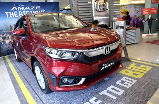 Hơn 10 nghìn người Ấn ‘tranh nhau’ mua chiếc ô tô chỉ 208 triệu đồng của Honda
