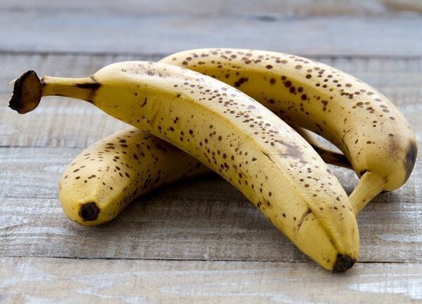 Chuối bình thường đã tốt, chuối trứng cuốc có đốm đen xì lại càng quý hơn