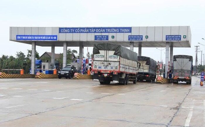 Tranh cãi việc bỏ khoảng cách 70km giữa 2 trạm thu phí đường bộ
