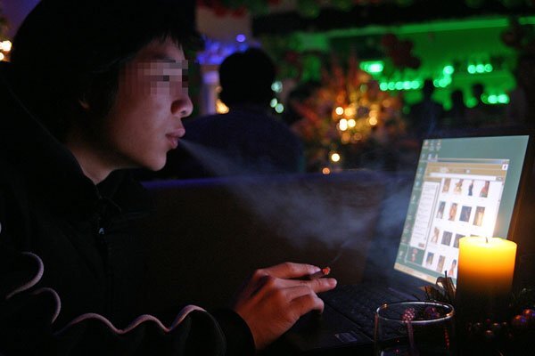 Thuốc lá chứa 7.000 tạp chất và 70 chất gây ung thư