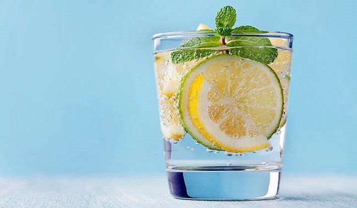 Những hiểu lầm tai hại về nước chanh mà nhiều người vẫn tin