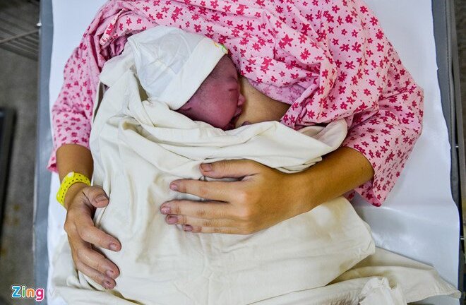 Khi nào phải tiêm trưởng thành phổi cứu nguy cho thai nhi?