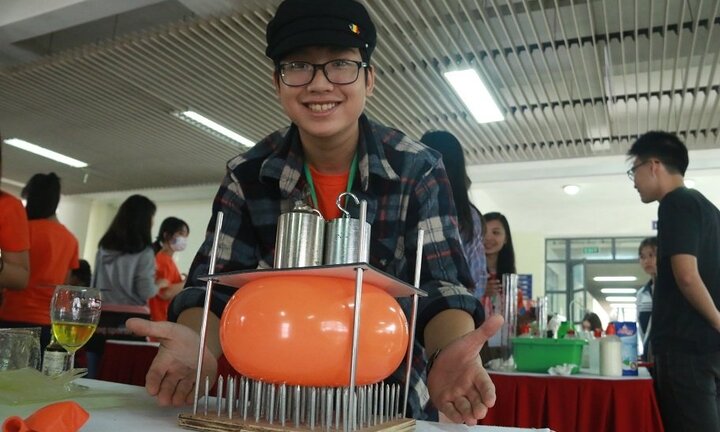 Trải nghiệm đặc biệt của học sinh Thủ đô 'trong xứ sở Toán học diệu kỳ'