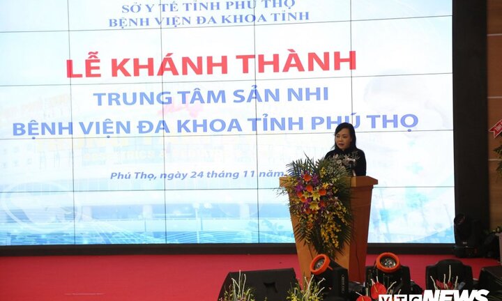 Bộ trưởng Y tế cắt băng khánh thành Trung tâm Sản Nhi 5 sao tại Phú Thọ