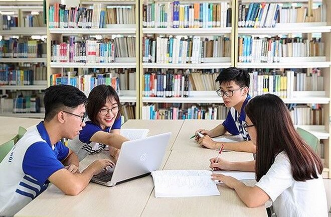 Sinh viên và nỗi ám ảnh đăng ký lịch học tín chỉ