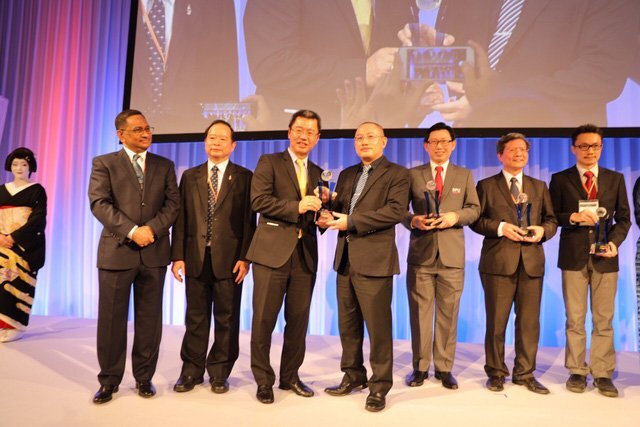 Ngành CNTT gặt hái giải thưởng quốc tế, sinh viên đam mê IT được lợi gì?