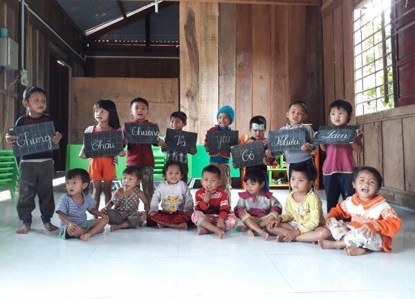 Về nơi cô bảo đi rửa tay, học sinh kéo nhau nghỉ học về nhà