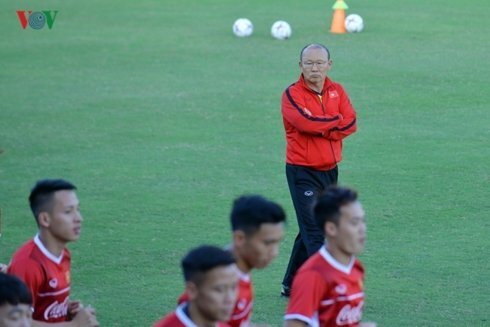 HLV Park Hang Seo: 'Đội tuyển Việt Nam sẽ vượt qua vòng bảng Asian Cup 2019'