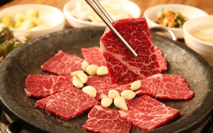 Cơ thể bạn sẽ ra sao nếu ăn quá nhiều thịt?