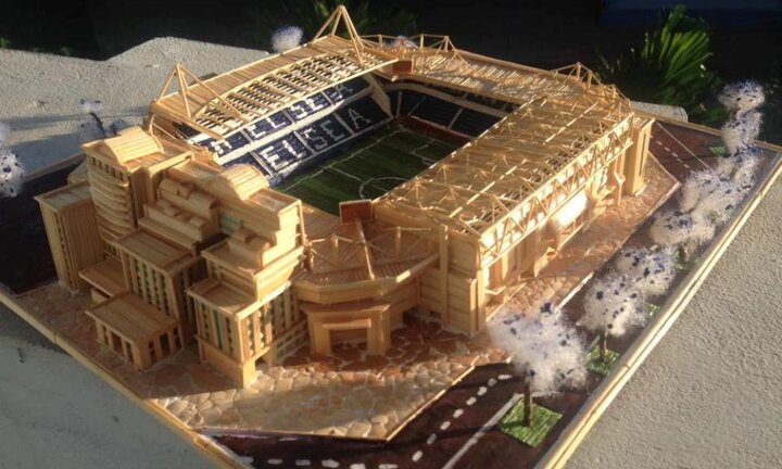 Sân vận động Old Trafford bằng tăm tre của nam sinh Vĩnh Phúc khiến dân mạng ngỡ ngàng