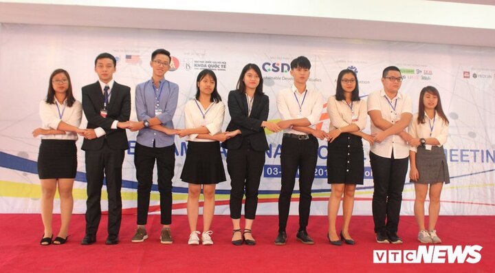 Các 'nhà ngoại giao' tương lai tự tin làm bộ trưởng tại Hội nghị mô phỏng ASEAN toàn quốc 2018