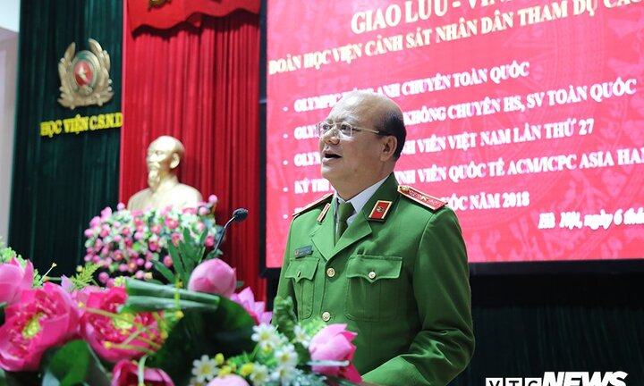 Học viện Cảnh sát Nhân dân vinh danh tập thể, cá nhân xuất sắc năm 2018