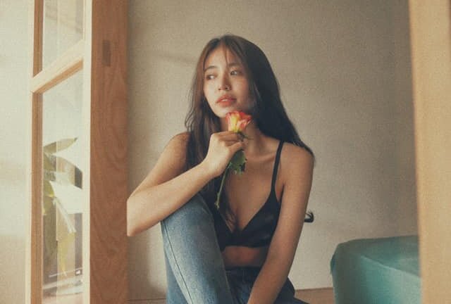 Hot girl Mẫn Tiên quyến rũ trong trong bộ ảnh chào sinh nhật tuổi 22