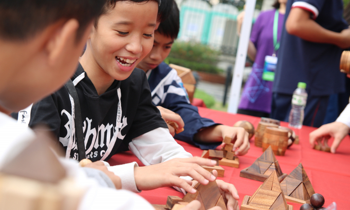 Mẹ 'thần đồng' Đỗ Nhật Nam gợi ý một số bài toán thống kê, xác suất cho trẻ chưa đi học