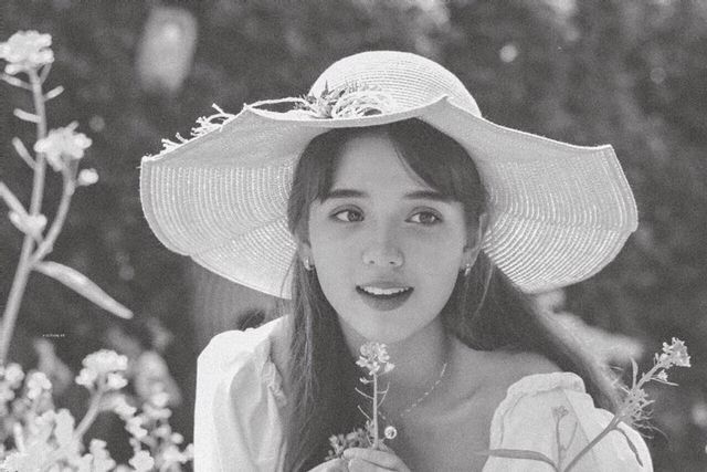 Ảnh: Nhan sắc gây thương nhớ của nữ du học sinh Việt tại Australia