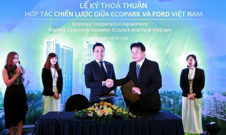 Ông trùm bất động sản bắt tay cùng ông trùm ôtô