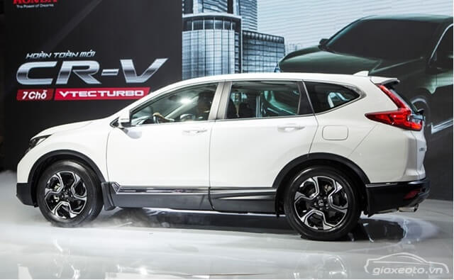 Thuế về 0%, xe ô tô Honda CRV giảm 200 triệu đồng, sao khách vẫn chê?